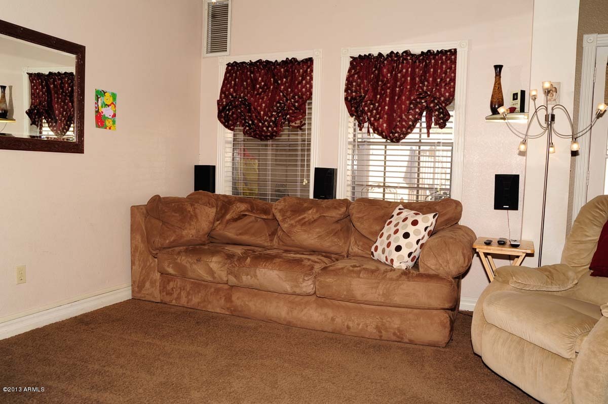 3914 East Night Hawk Way Phoenix, AZ 85048 - Photo 7 of 22 Family Room