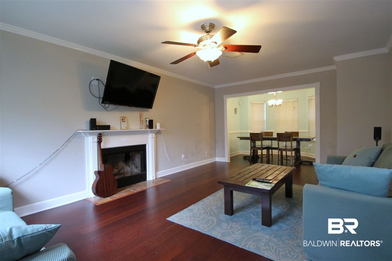 107 Avon Circle East Daphne, AL 36526 - Photo 3 of 24