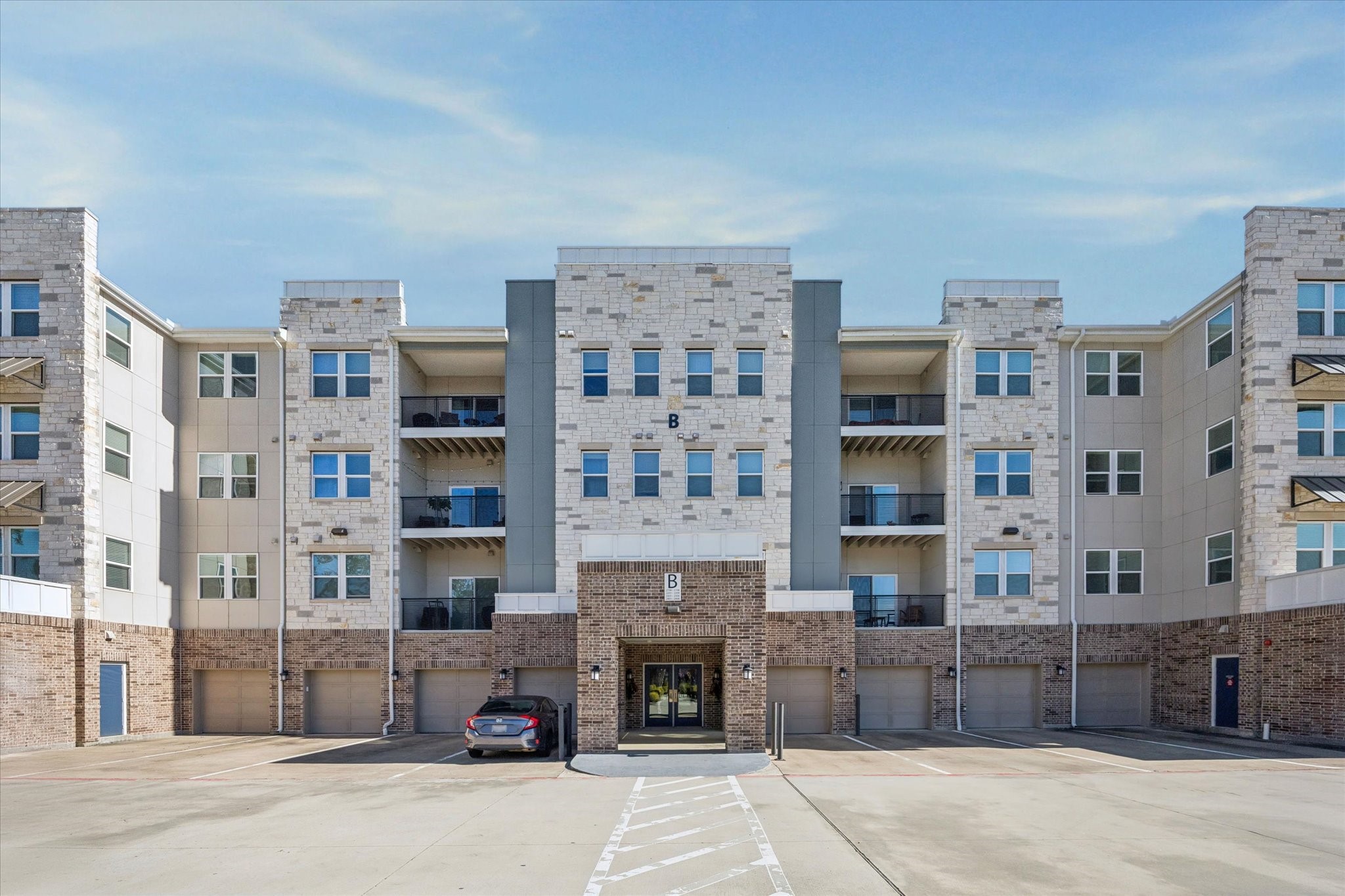 6804 Westview Drive, Unit 2205 Houston, TX 77055 - Photo 21 of 23 The Gatherings at Westview, a gated 55+ community ideally located near Memorial Park, the Galleria, and Downtown. You’ll have easy access to shopping, dining, and entertainment—while the community itself makes it just as easy to relax and stay in. Private garage included!