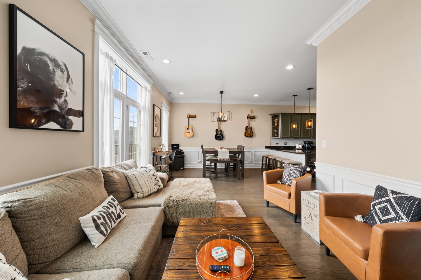 2248 West Foster Avenue, Unit 4 Chicago, IL 60625 - Photo 6 of 23