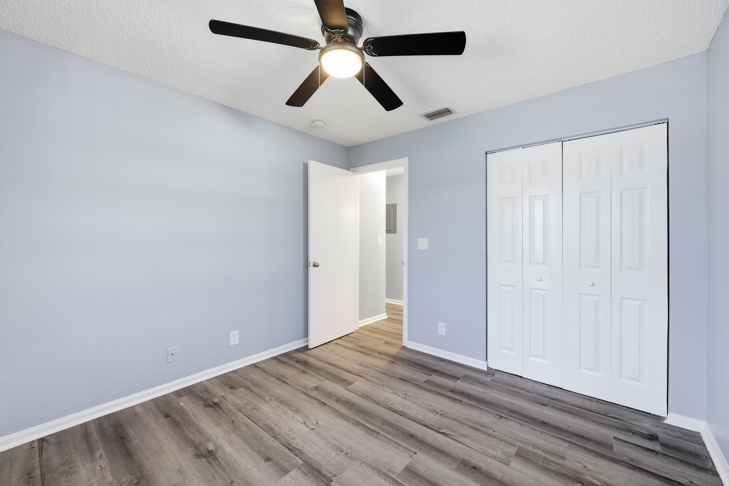 1565 West 28th Street, Unit A Riviera Beach, FL 33404 - Photo 4 of 19 7_8p3a0940