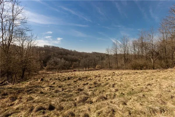 $750,000 | 250 McFann Road, Valencia, PA 16059