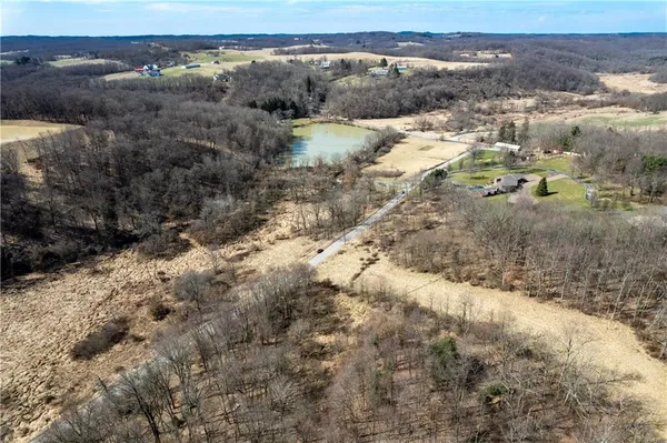 $750,000 | 250 McFann Road, Valencia, PA 16059