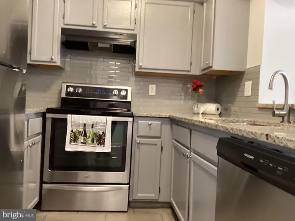 $397,500 | 10439 Dylan Place, Manassas, VA 20109
