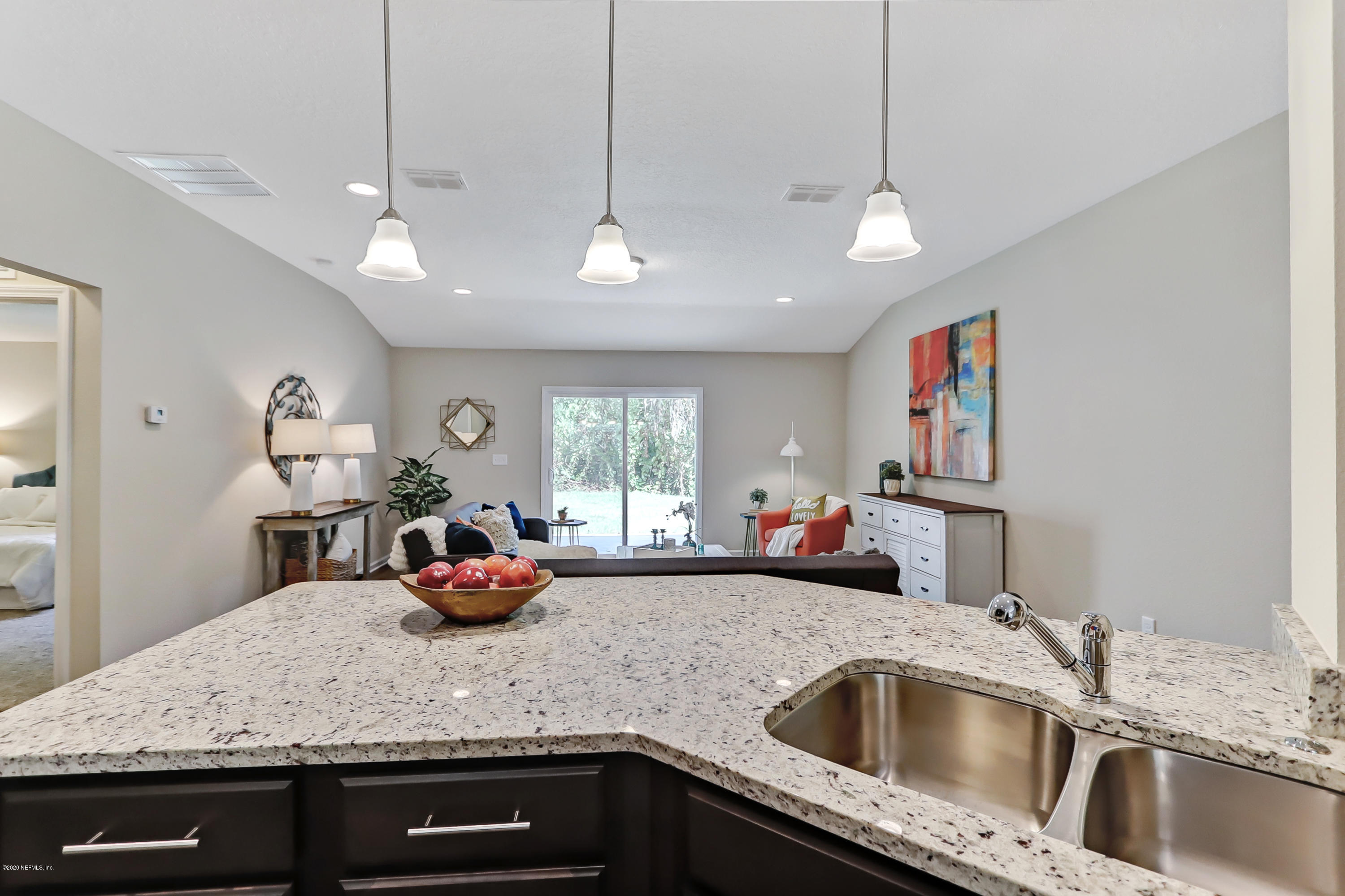 12569 Pulaski Road Jacksonville, FL 32218 - Photo 18 of 43 Rave Home Staging Jacksonville (16)