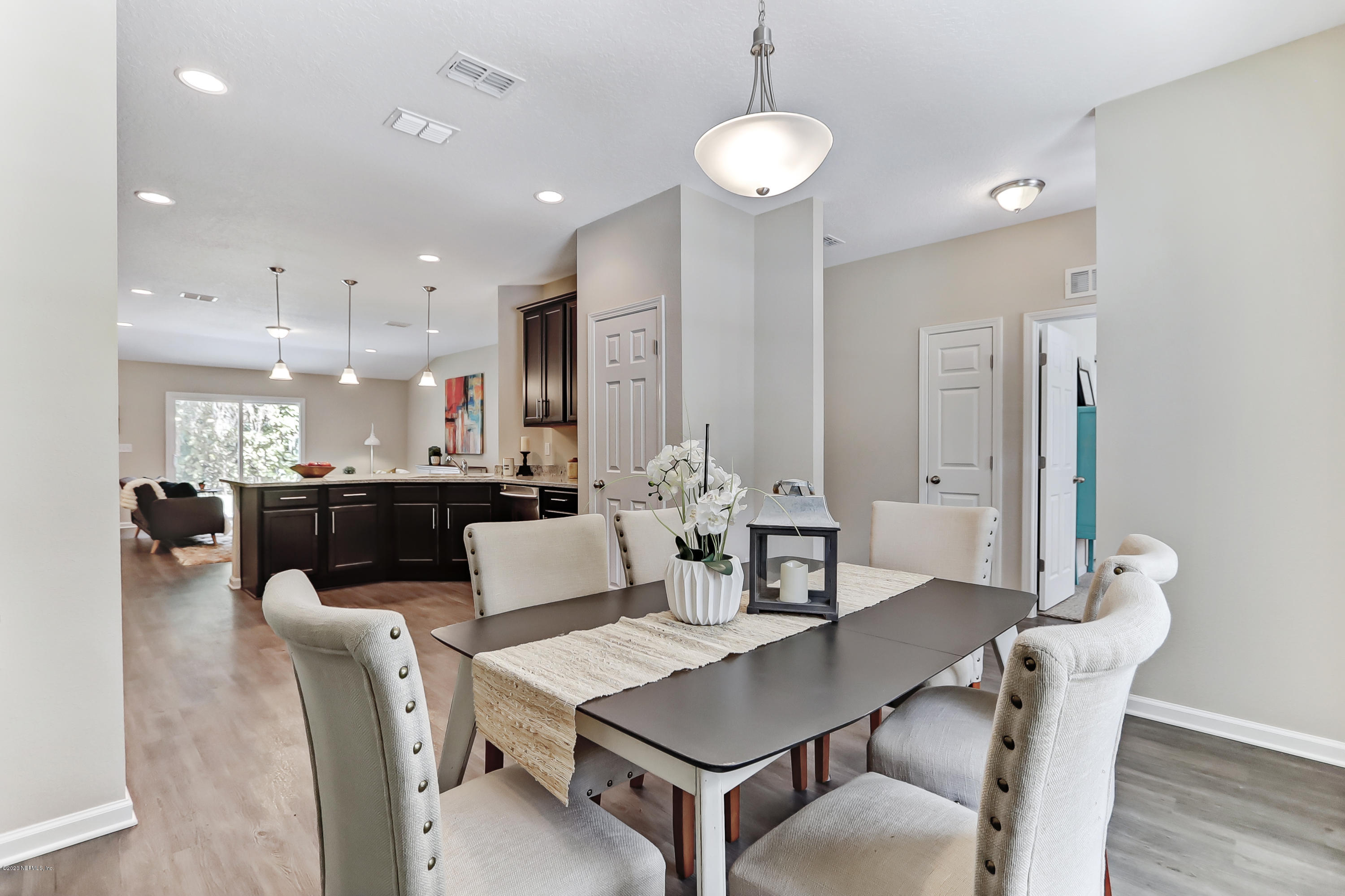 12569 Pulaski Road Jacksonville, FL 32218 - Photo 8 of 43 Rave Home Staging Jacksonville (6)