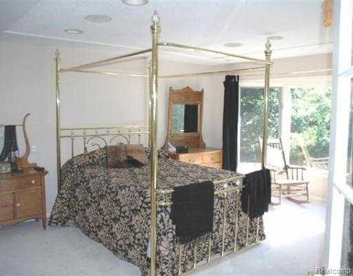 5525 Mountain Road Brighton, MI 48116 - Photo 8 of 10 3006941_801_15