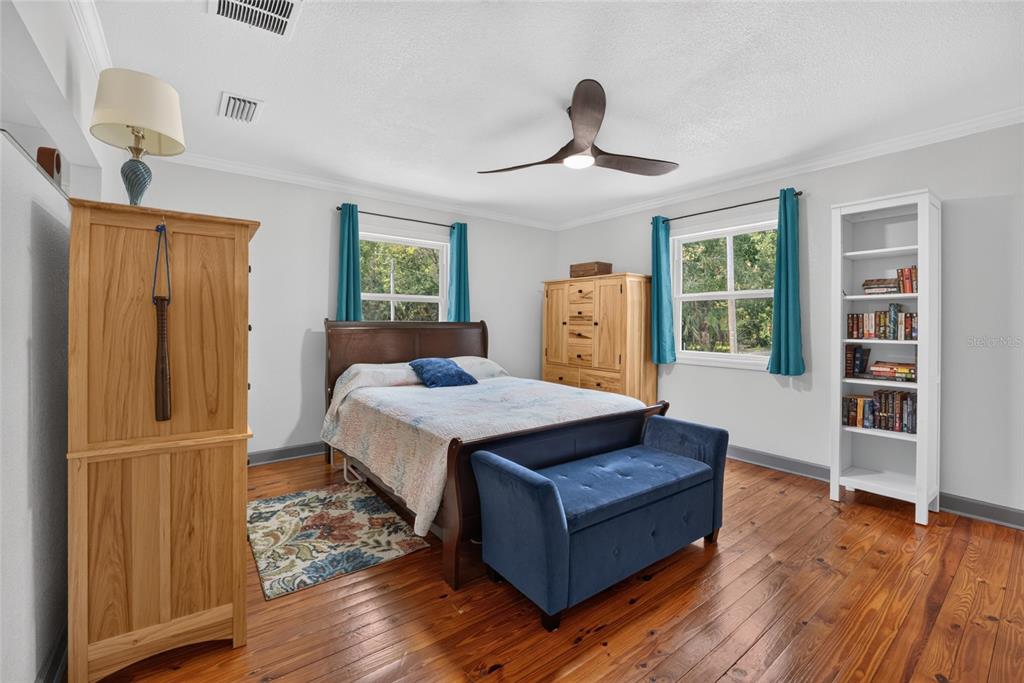 12151 Northeast 52nd Place Road Silver Springs, FL 34488 - Photo 15 of 48 Gallery Image 15