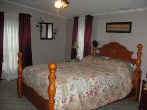 2672 Mt Pleasant Road Bedford, IN 47421 - Photo 7 of 12