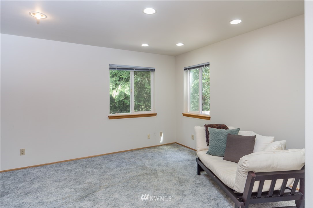 1130 South Discovery Road Port Townsend, WA 98368 - Photo 26 of 40 Gallery Image 26