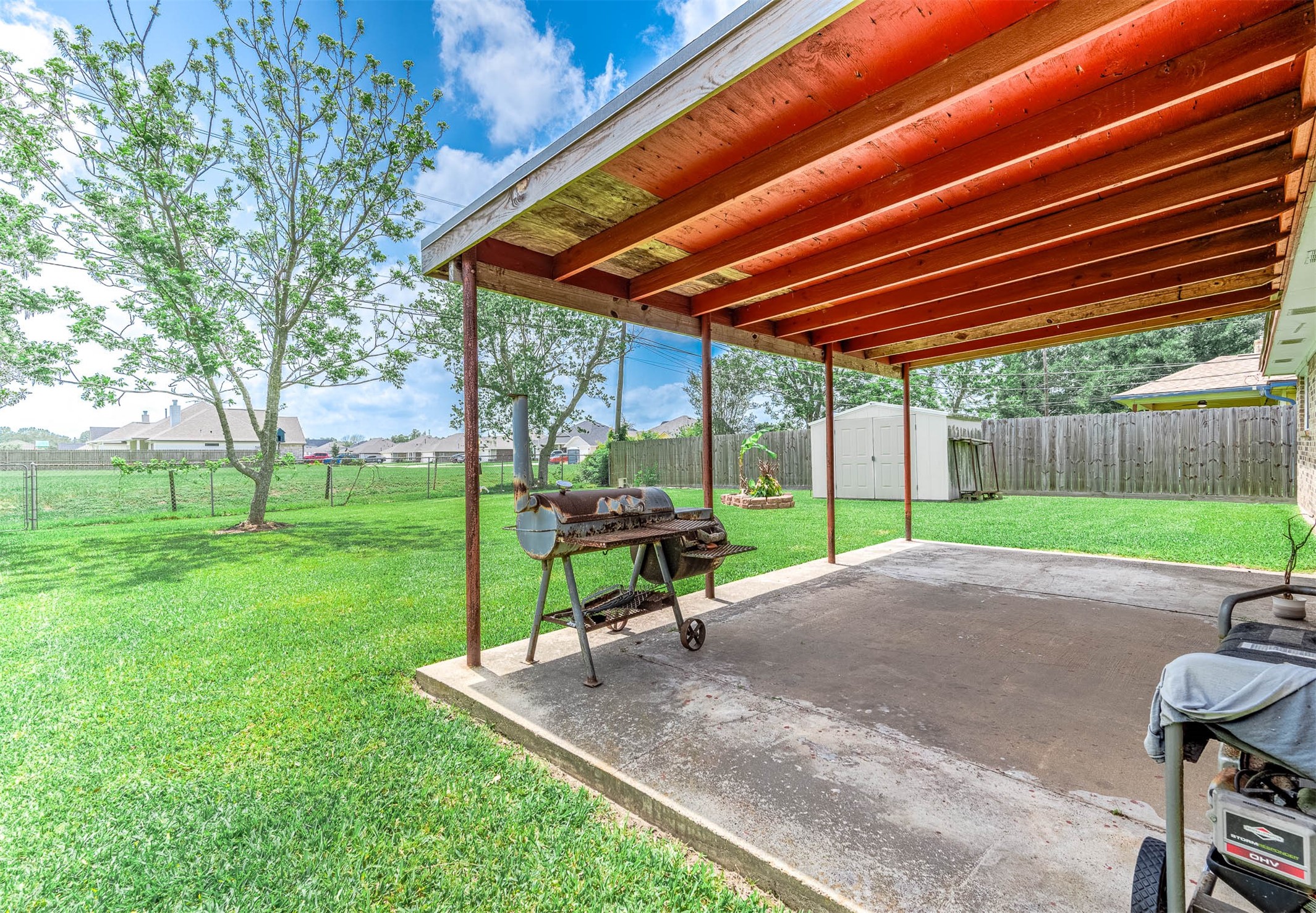 720 South Remington Drive Angleton, TX 77515 - Photo 25 of 30