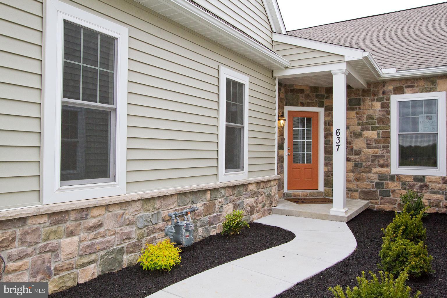 637 Lititz Reserve Lane, Unit 81 Lititz, PA 17543 - Photo 4 of 21