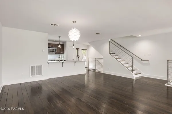 $275,000 | 1201 South College Road, Unit 2, Lafayette, LA 70503