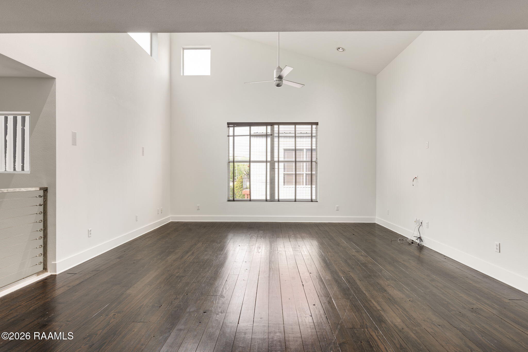 1201 South College Road, Unit 2 Lafayette, LA 70503 - Photo 16 of 35 16-web-or-mls-1201 S College Rd 2-16