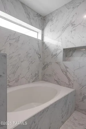 $275,000 | 1201 South College Road, Unit 2, Lafayette, LA 70503