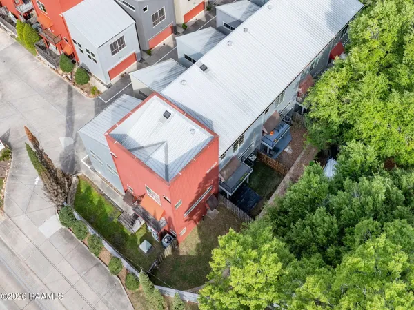 $275,000 | 1201 South College Road, Unit 2, Lafayette, LA 70503