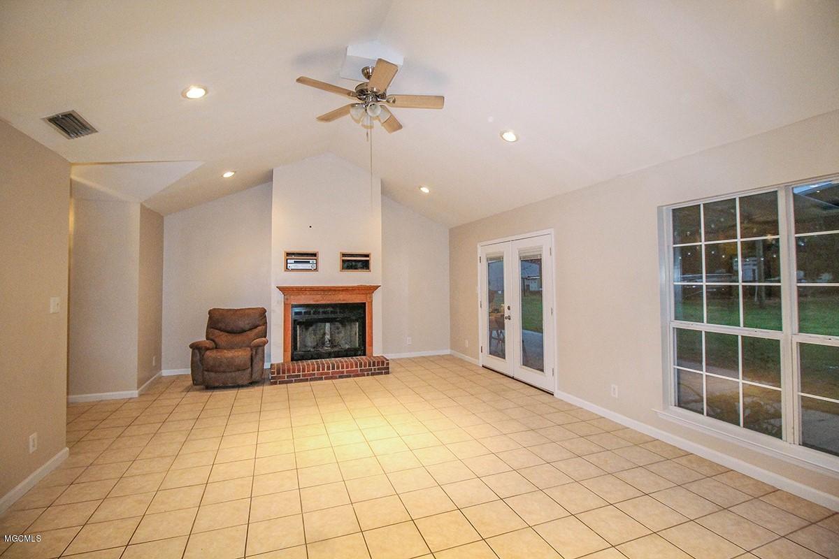116 Billy Tanner Road Lucedale, MS 39452 - Photo 4 of 34 4