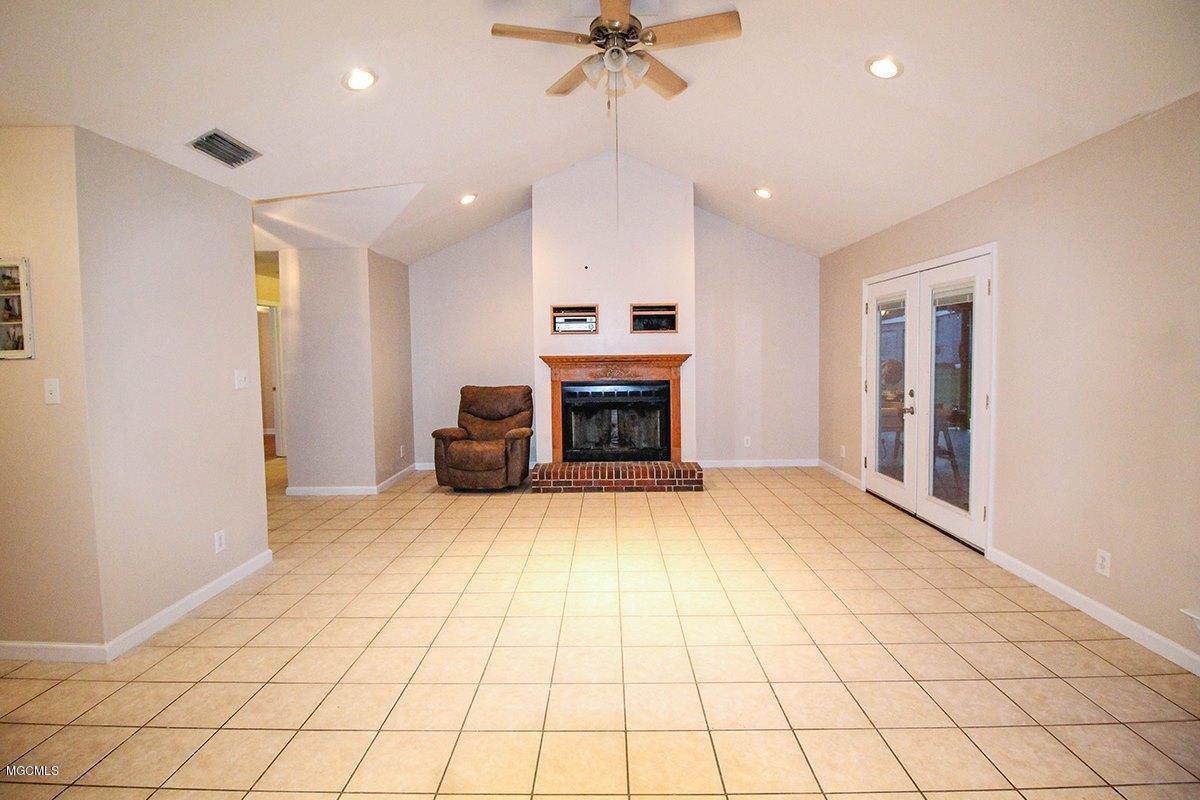 116 Billy Tanner Road Lucedale, MS 39452 - Photo 9 of 34 9