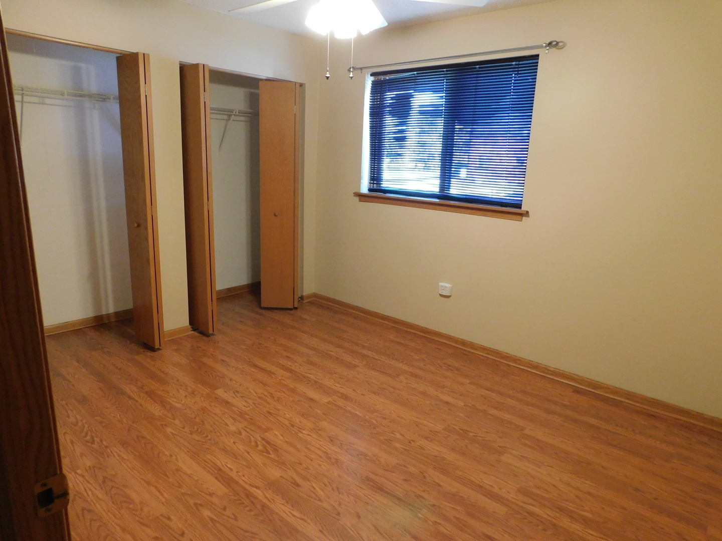 18100 Rita Road, Unit 1B Tinley Park, IL 60477 - Photo 11 of 24 an empty room with windows