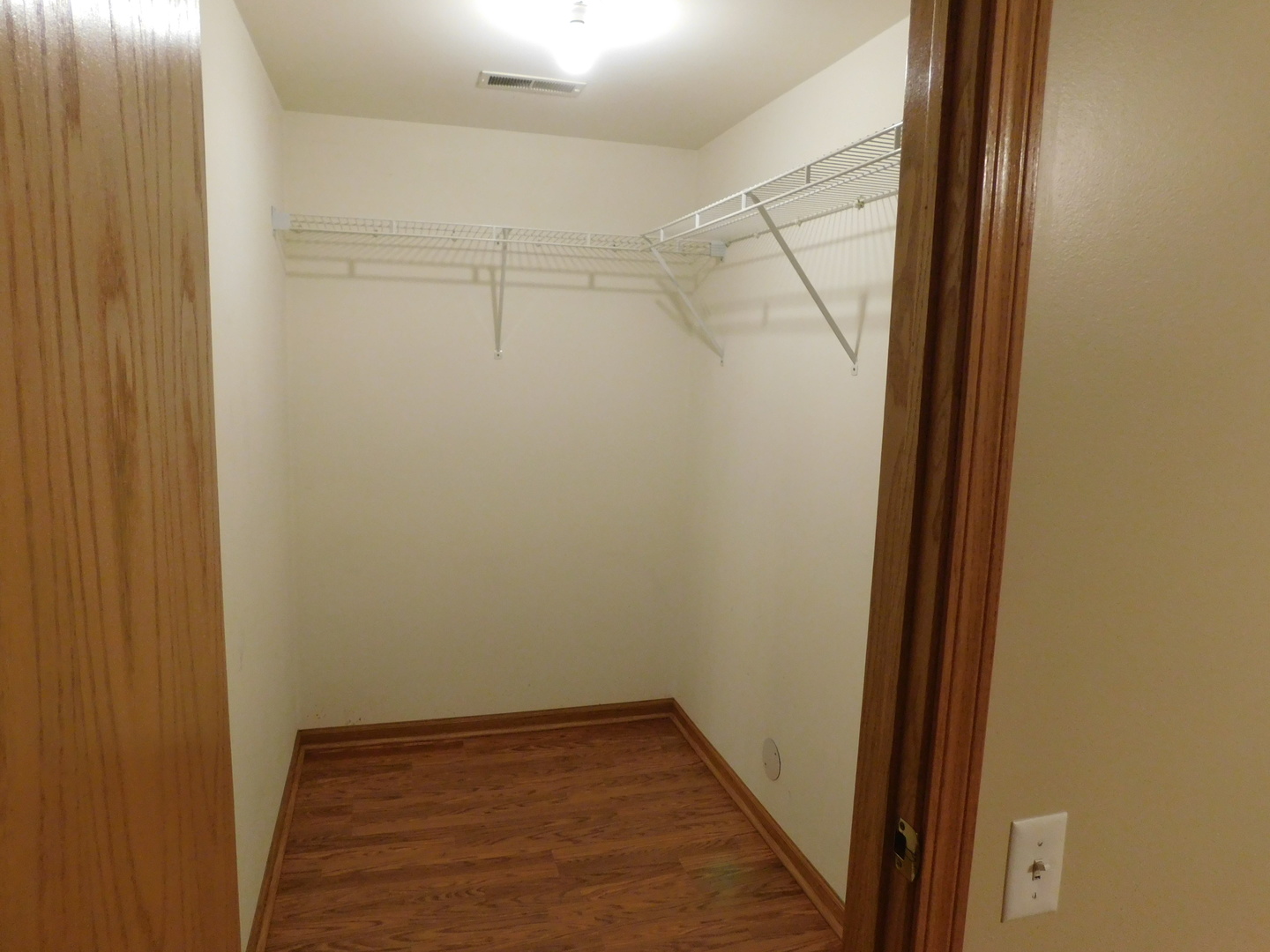 18100 Rita Road, Unit 1B Tinley Park, IL 60477 - Photo 18 of 24 a view of an empty room