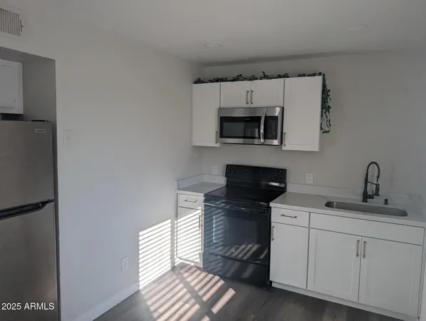 $1,050 | 7160 North 53rd Avenue, Unit 2, Glendale, AZ 85301