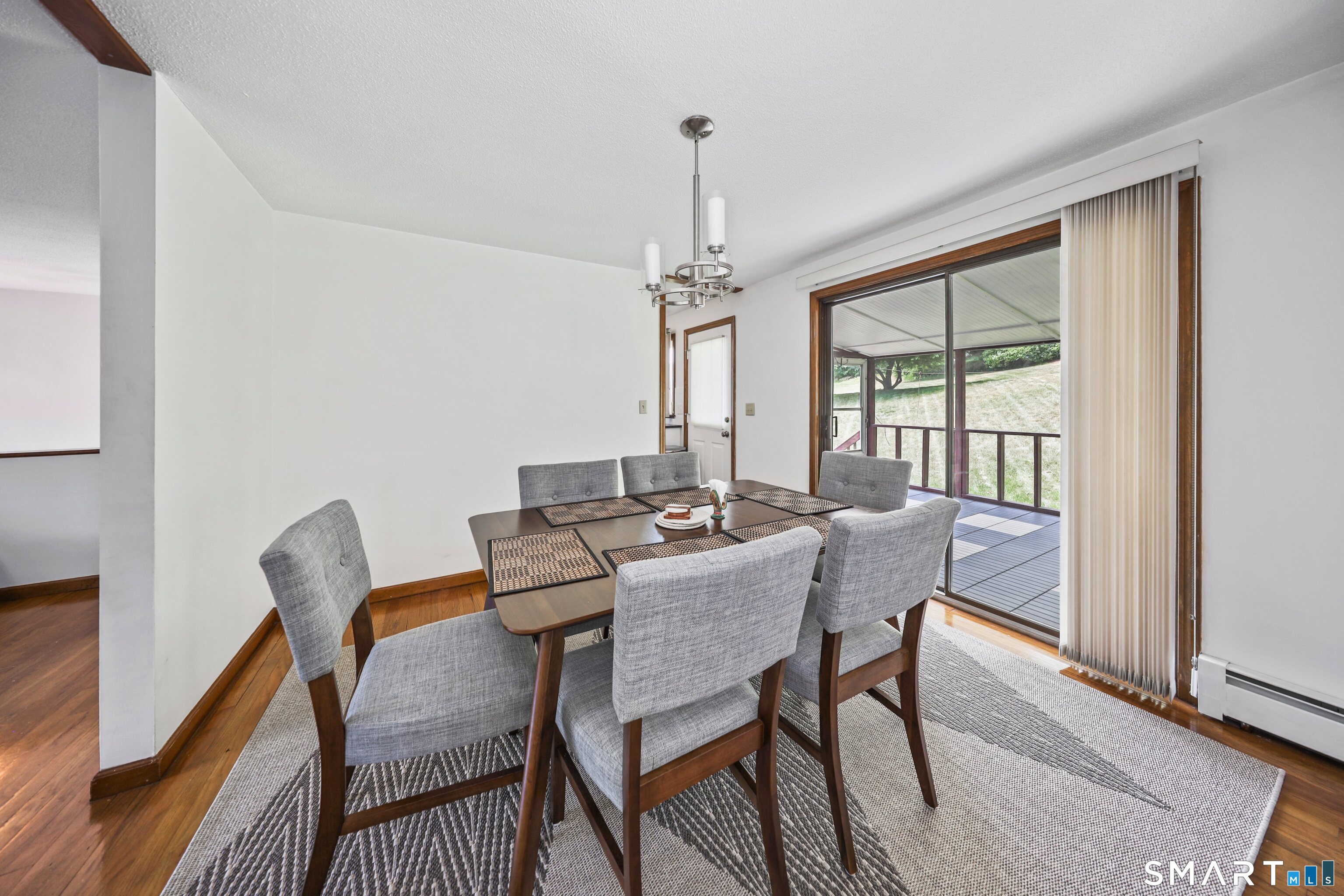 430 Shepard Avenue Hamden, CT 06514 - Photo 7 of 35