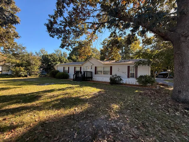 $266,600 | 623 Barn Road, Bonneau, SC 29431