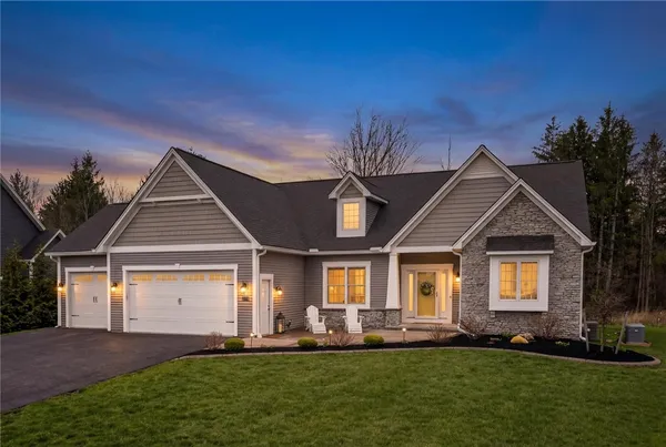 $564,900 | 310 Dove Tree Lane, Greece, NY 14626