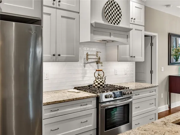 $564,900 | 310 Dove Tree Lane, Greece, NY 14626