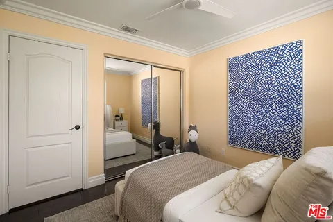 $1,369,000 | 350 Anzio Way, Oak Park, CA 91377