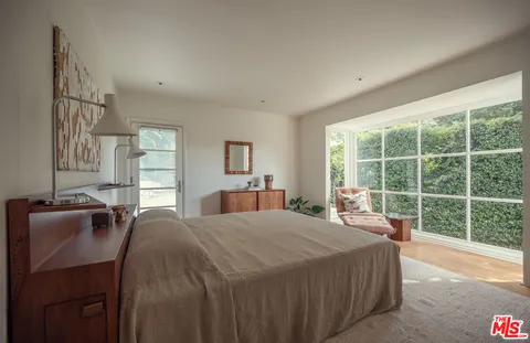 $2,100,000 | 2627 Outpost Drive, Los Angeles, CA 90068