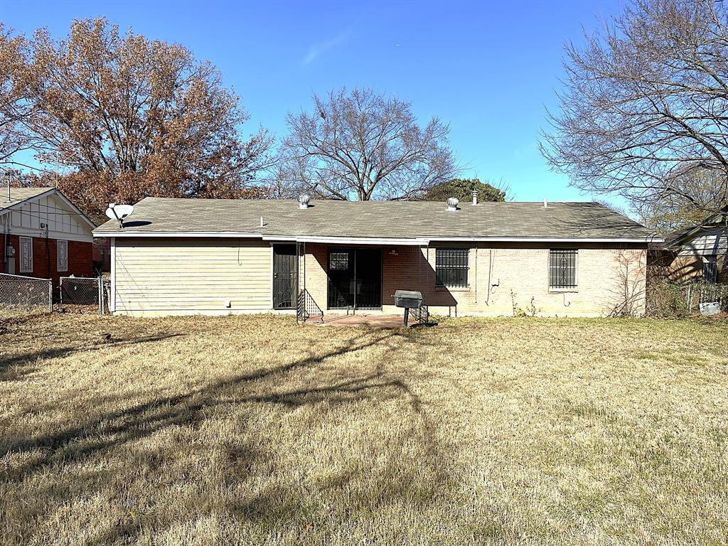 1416 Glasgow Road Fort Worth, TX 76134 - Photo 14 of 15