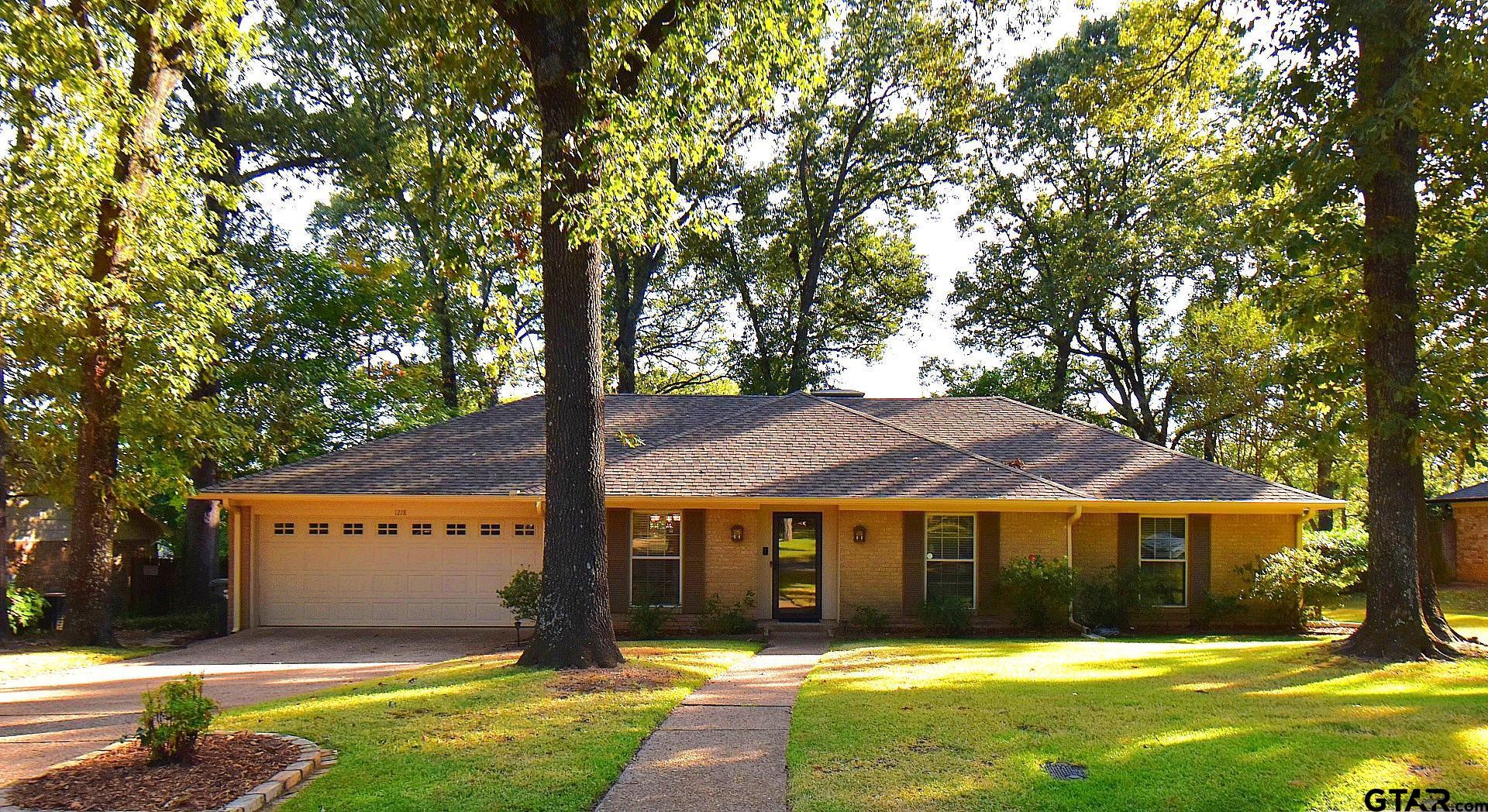 1218 Kingsbury Road Tyler, TX 75701 - Photo 1 of 25