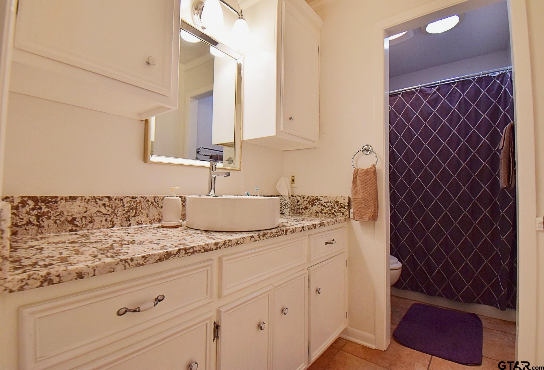 1218 Kingsbury Road Tyler, TX 75701 - Photo 15 of 25