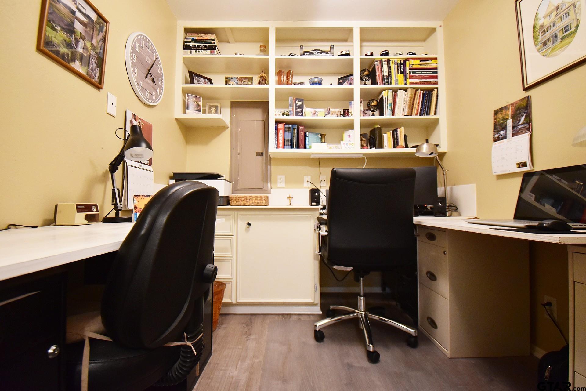 1218 Kingsbury Road Tyler, TX 75701 - Photo 17 of 25