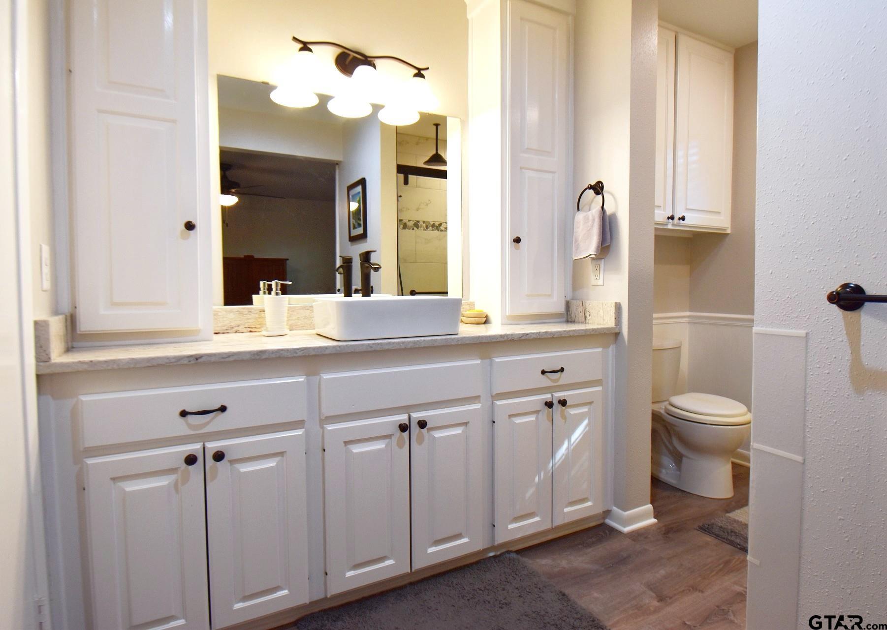 1218 Kingsbury Road Tyler, TX 75701 - Photo 10 of 25