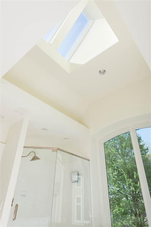 11413 Manor Road Leawood, KS 66211 - Photo 27 of 81