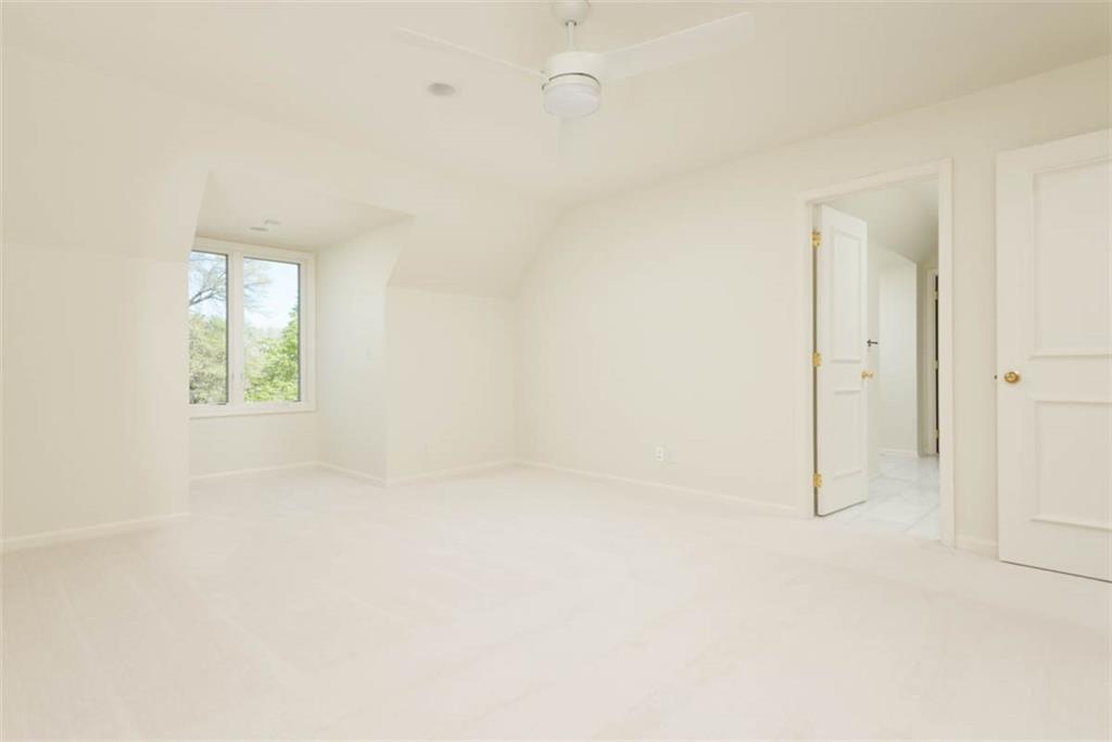 11413 Manor Road Leawood, KS 66211 - Photo 36 of 81