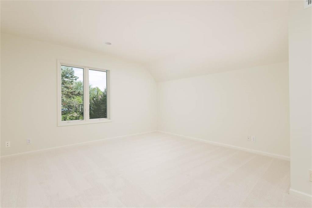 11413 Manor Road Leawood, KS 66211 - Photo 41 of 81
