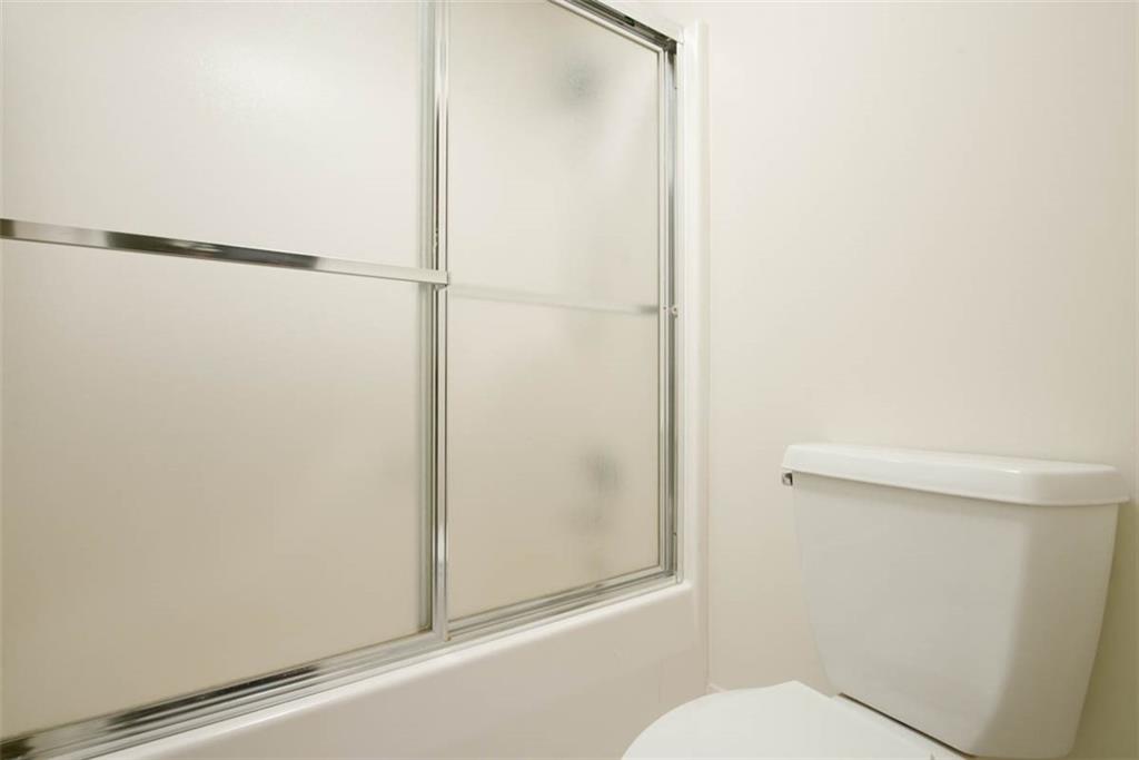 11413 Manor Road Leawood, KS 66211 - Photo 47 of 81