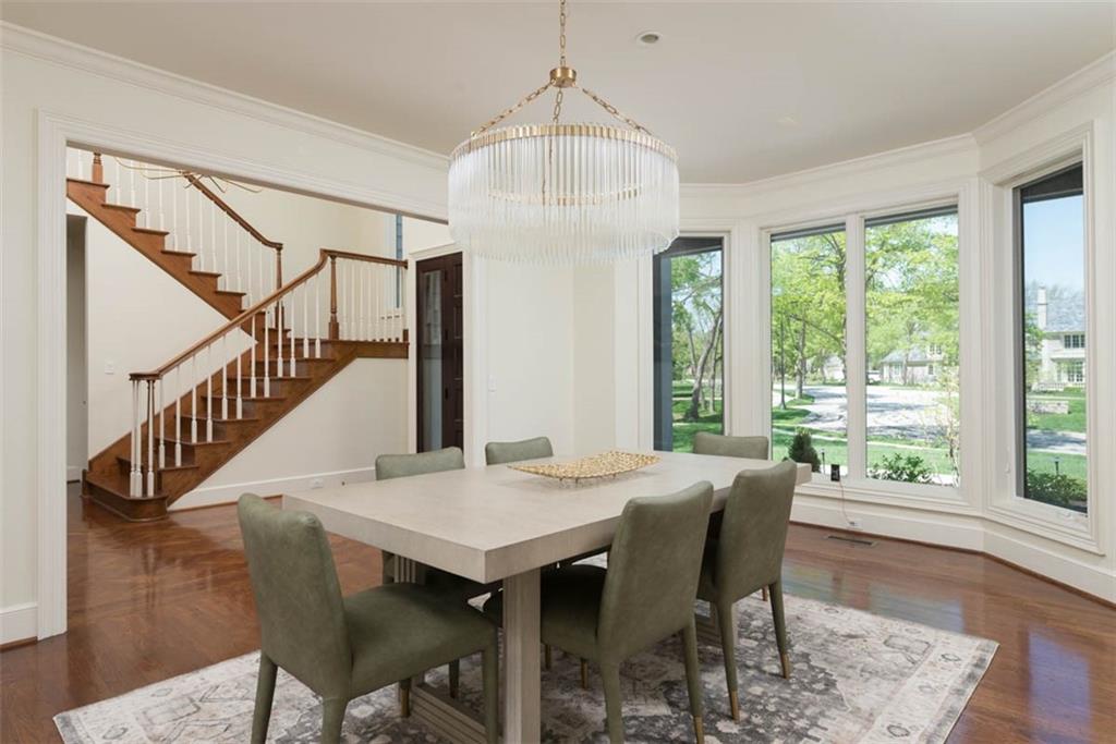 11413 Manor Road Leawood, KS 66211 - Photo 6 of 81