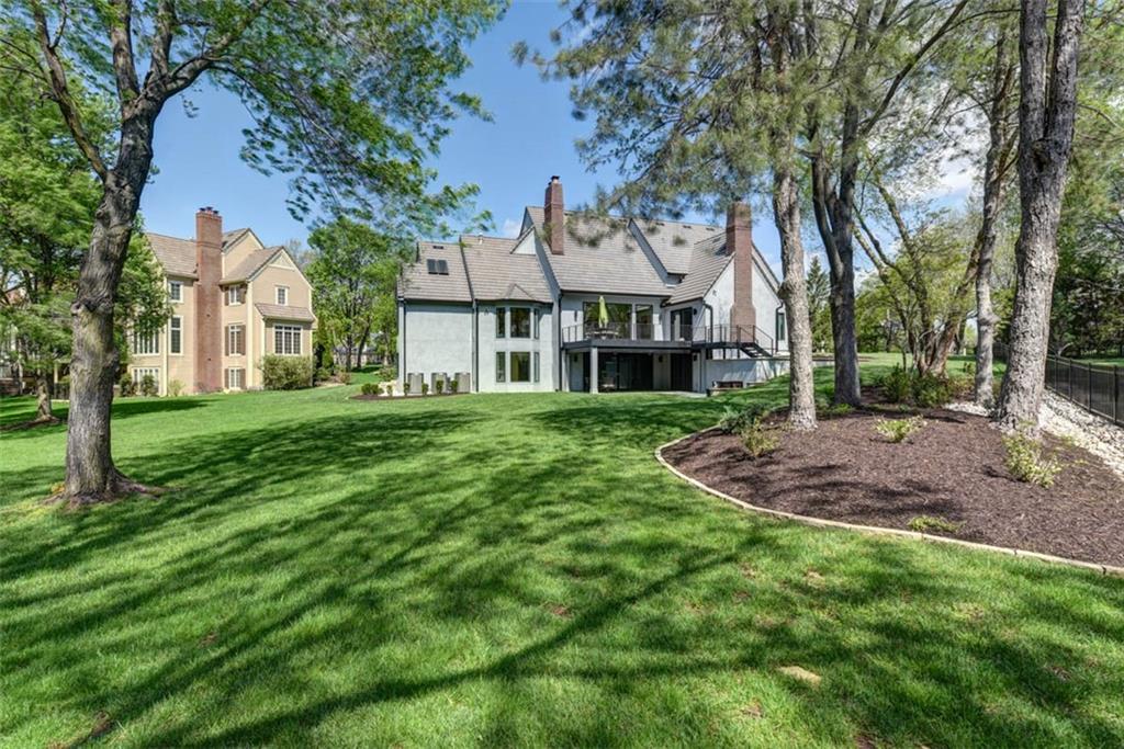 11413 Manor Road Leawood, KS 66211 - Photo 70 of 81