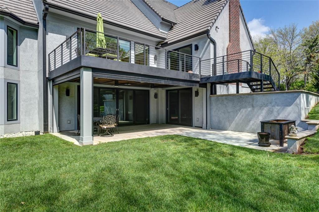 11413 Manor Road Leawood, KS 66211 - Photo 72 of 81