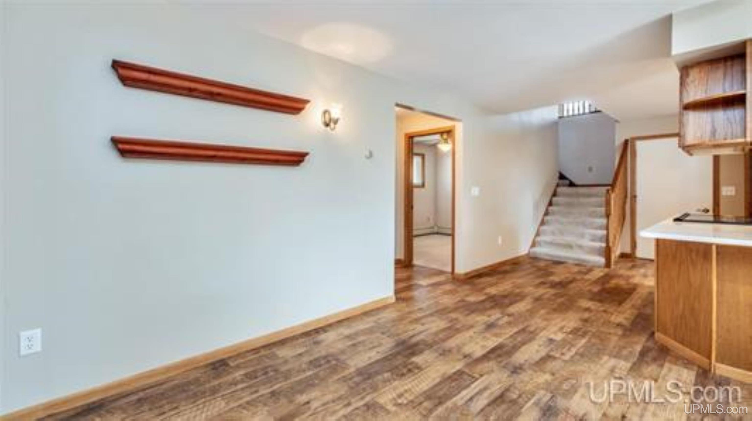 1020 South 18th Street Escanaba, MI 49829 - Photo 16 of 38
