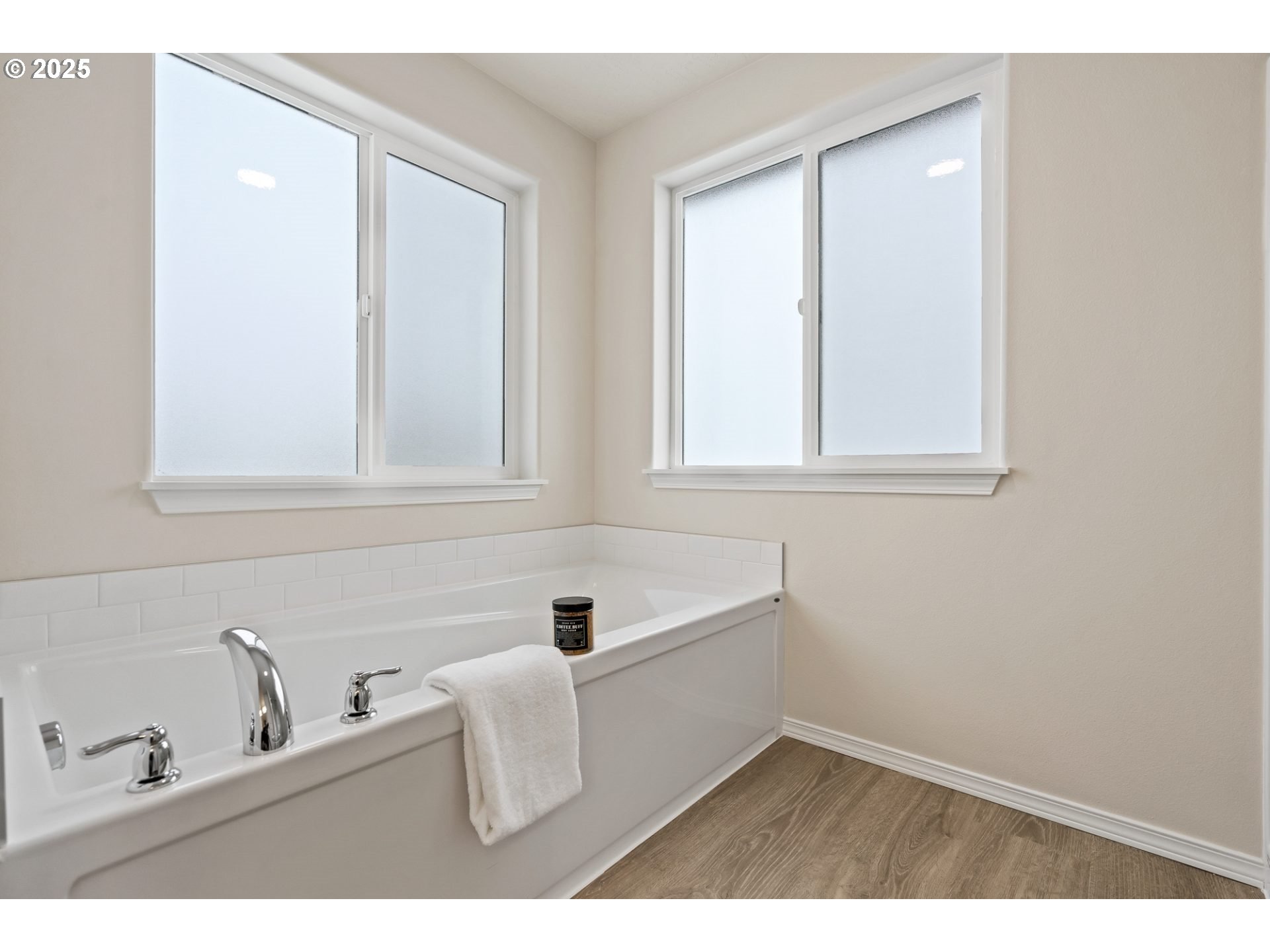 5150 Holly Springfield, OR 97478 - Photo 12 of 12 Gallery Image 12