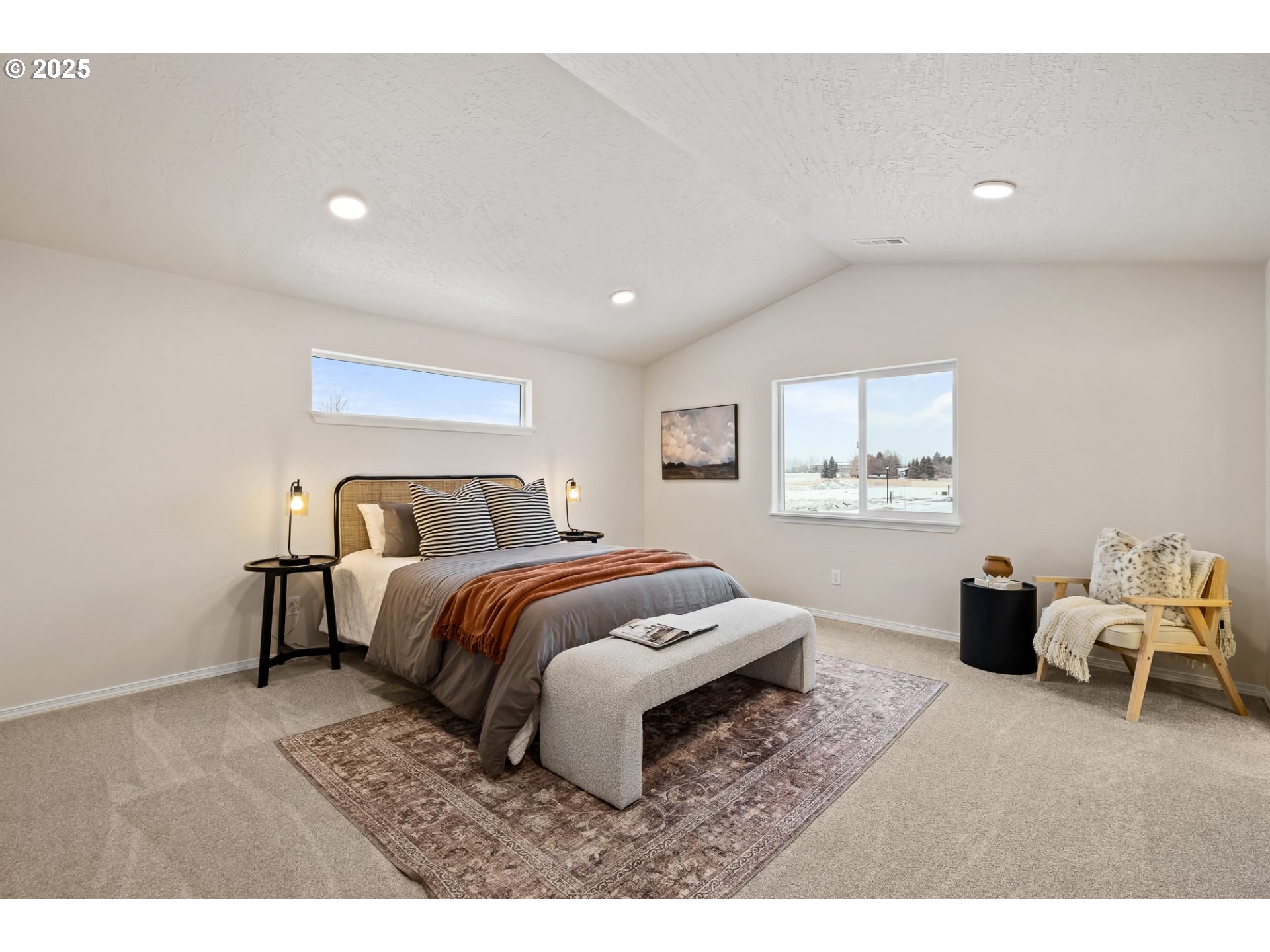 5150 Holly Springfield, OR 97478 - Photo 6 of 12 Gallery Image 6