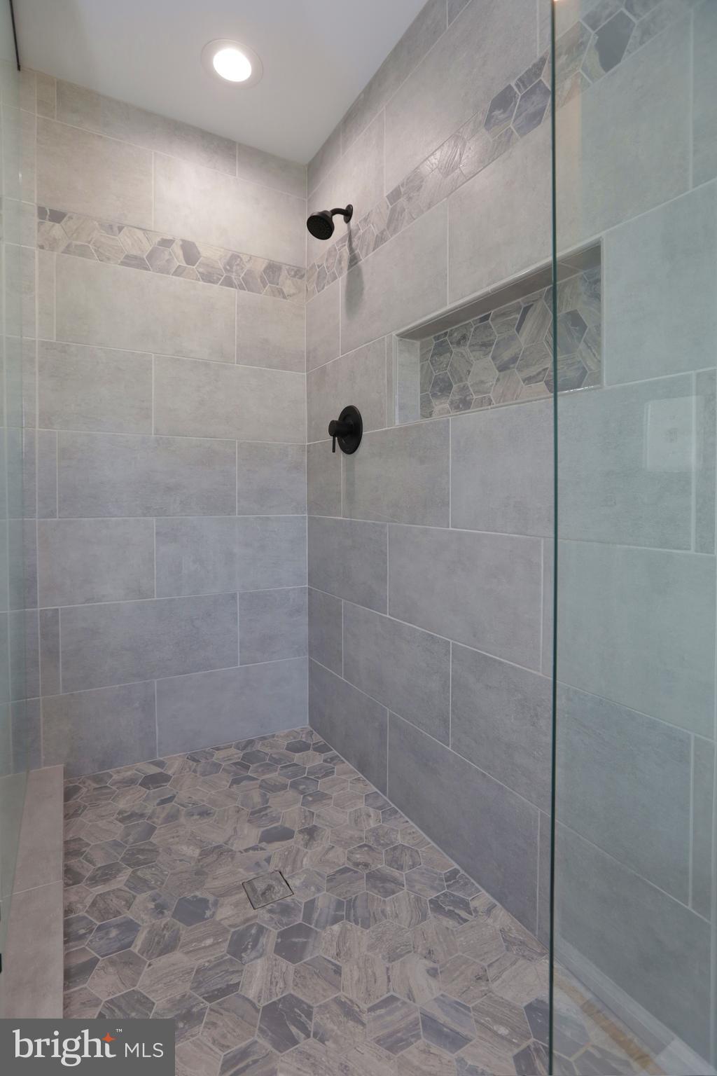 14205 Reidhall Place Gainesville, VA 20155 - Photo 25 of 54 Renovated Ensuite Bath