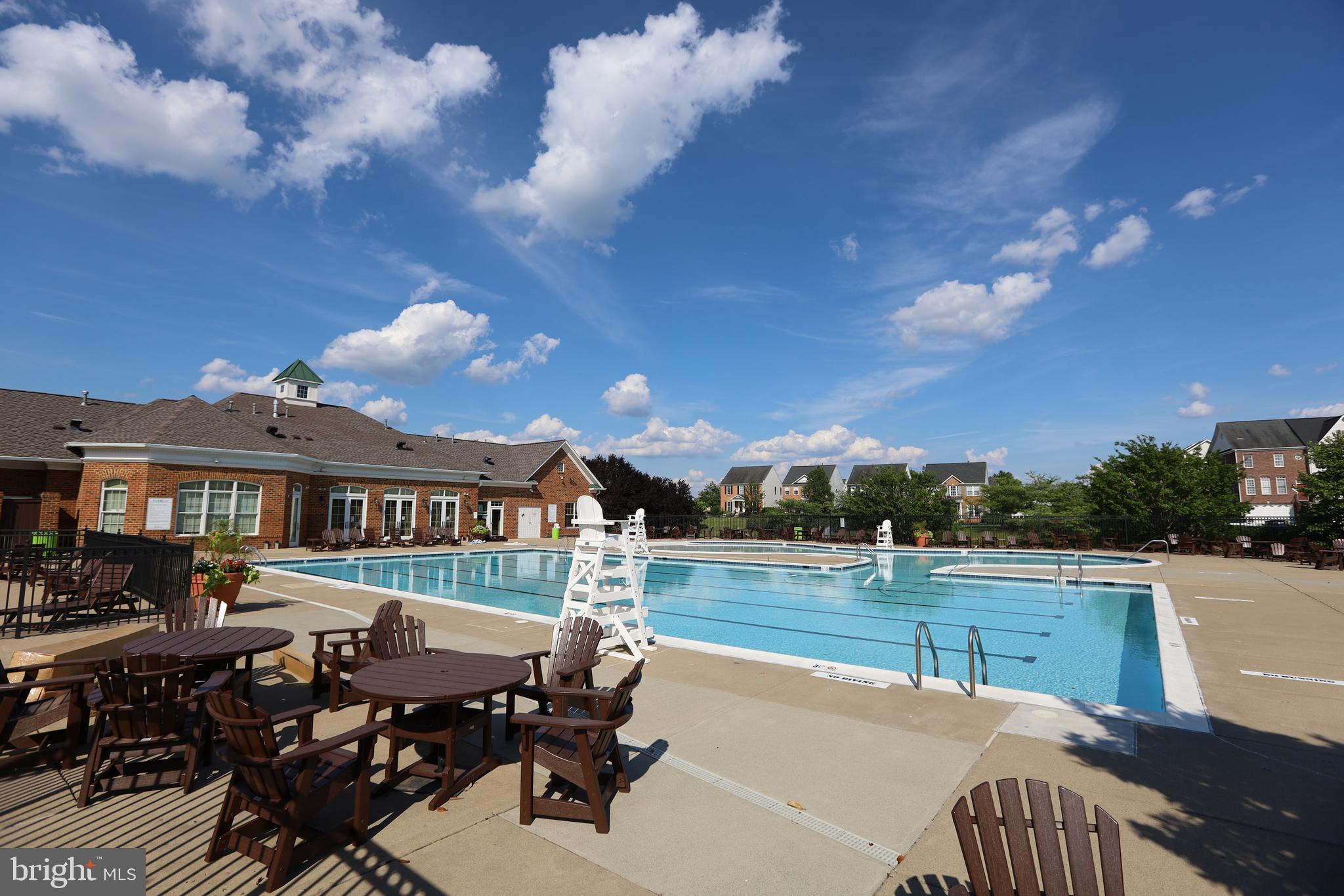 14205 Reidhall Place Gainesville, VA 20155 - Photo 51 of 54 Beautiful Pool