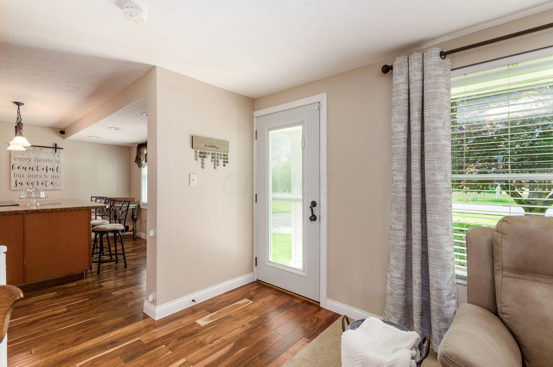 4024 Clime Road Columbus, OH 43228 - Photo 5 of 26 005_6a225a_K 4024 Clime Rd004