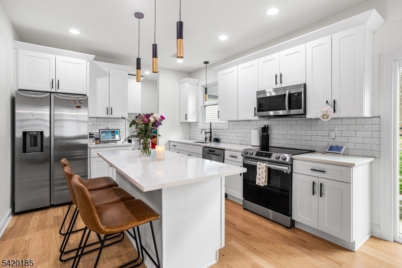 29 Tennis Road Lake Hopatcong, NJ 07849 - Photo 13 of 44